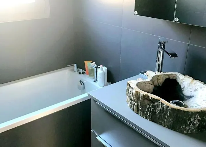 With Large Terace Next Jaillet Area * Megève